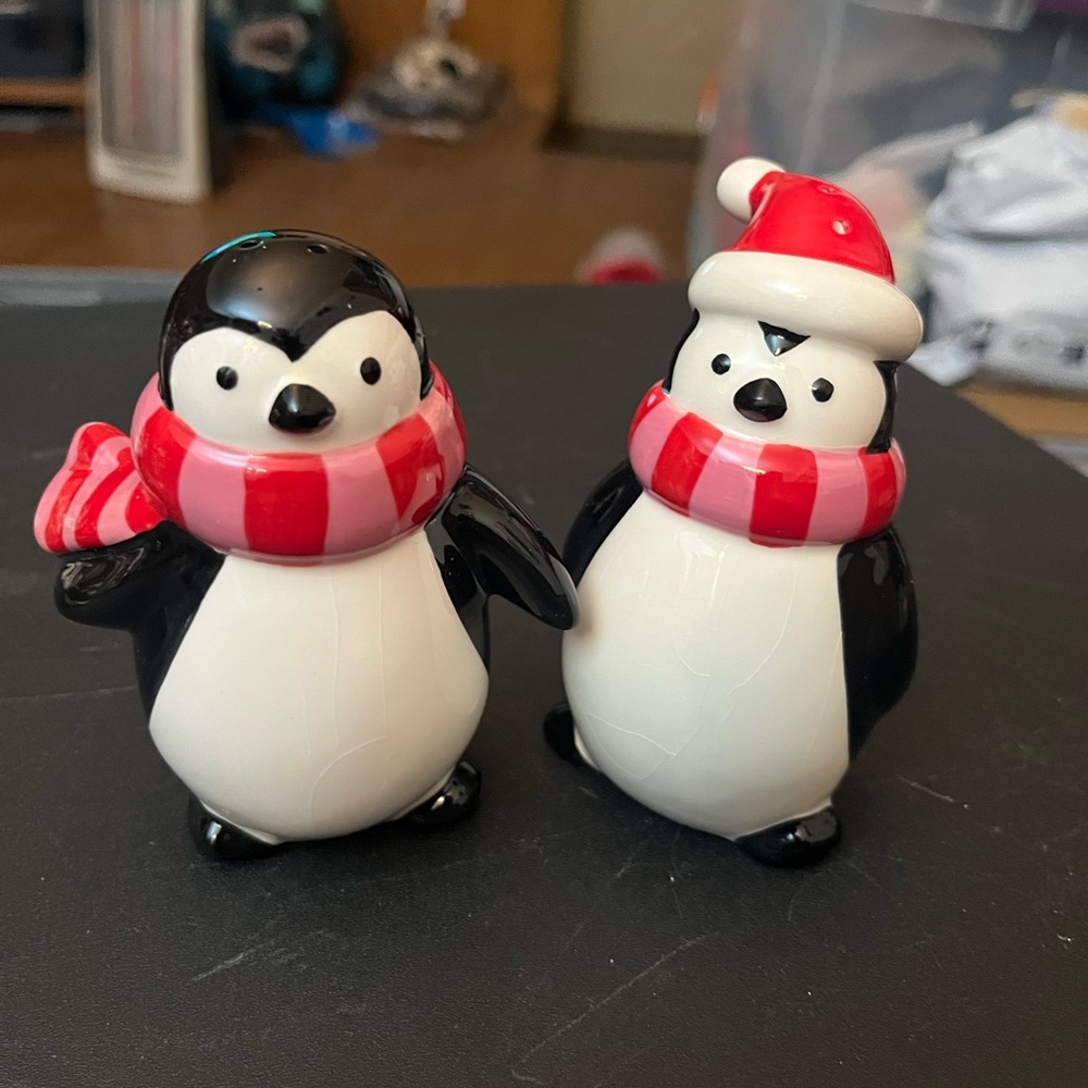 Penguin Salt and Pepper Shakers
